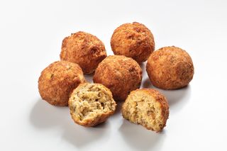 https://qa-mktmaq.cl/wp-content/uploads/2024/10/falafel.jpg